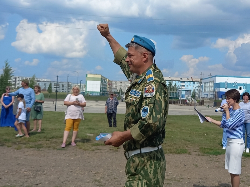 С праздником, крылатая пехота!.