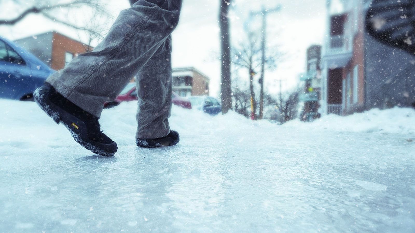 Безопасное передвижение в гололёд.