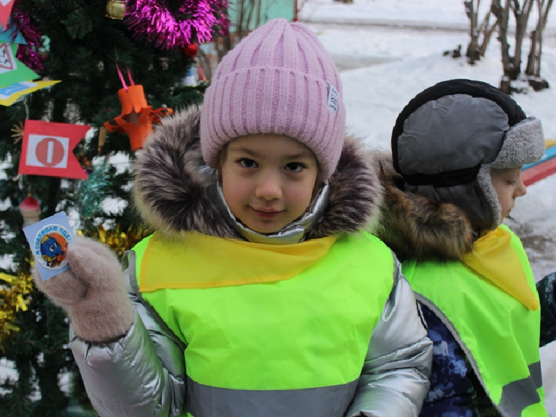 В преддверии школьных зимних каникул сотрудники Госавтоинспекции напомнят детям о безопасности на дорогах.